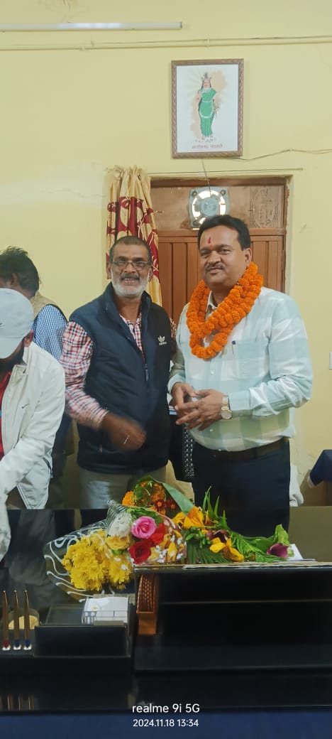 मनोज वर्मा ने ग्रहण किया  लुण्ड्रा बीईओ का प्रभार 
